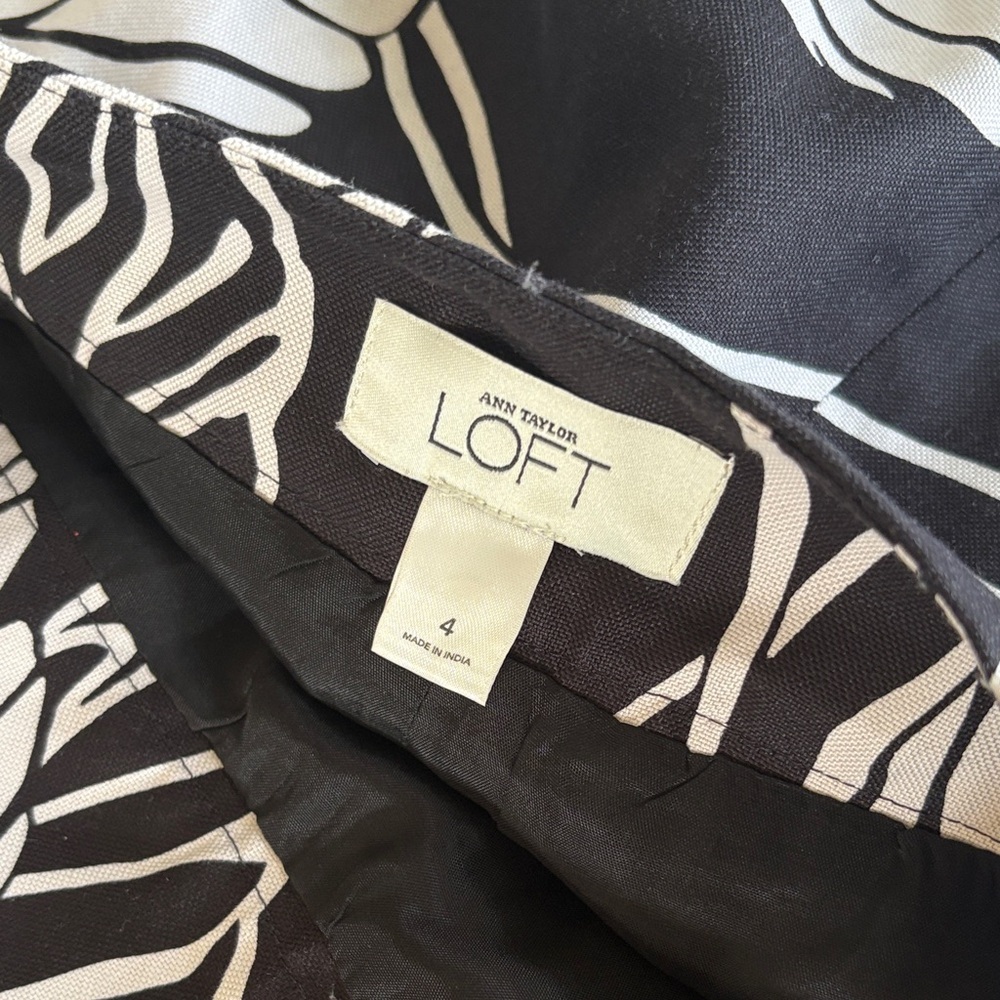LOFT Black and White Skirt - Picture 4 of 5